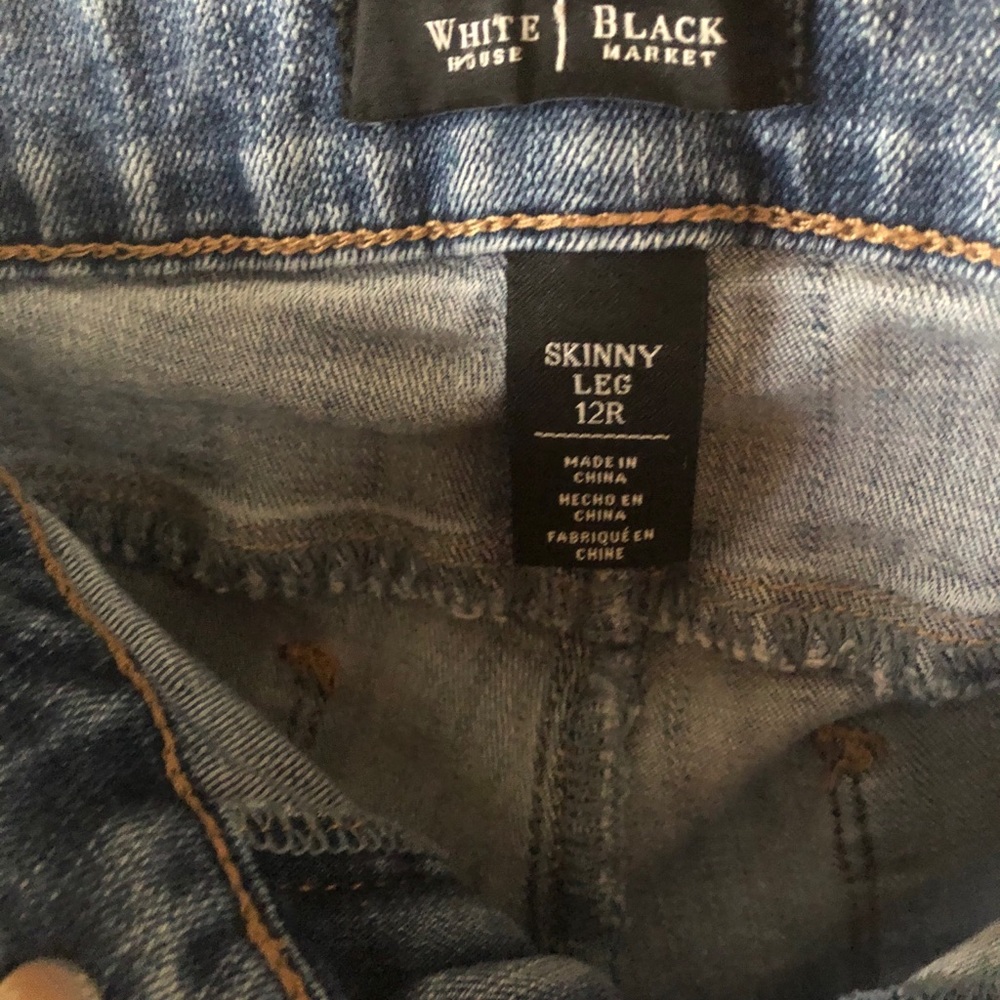 White House/Black Market Label skinny jeans